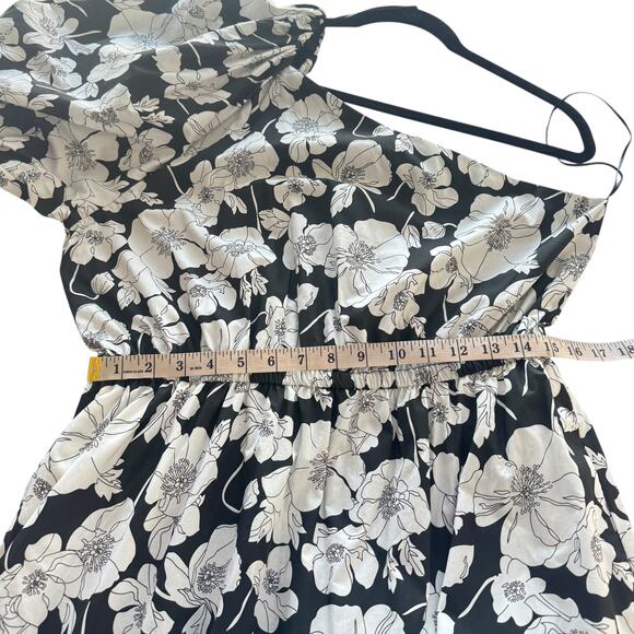 Hyacinth House Tuckernuck Maureen One Shoulder Black & White Maxi Dress Large - Picture 15 of 16